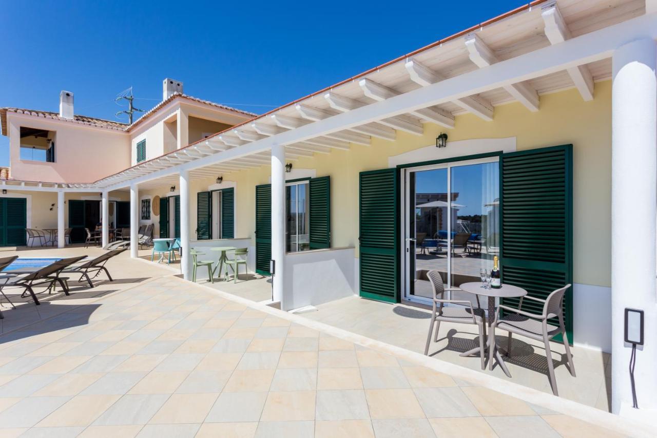 The Sun Hill Bed & Breakfast Лагос Екстериор снимка