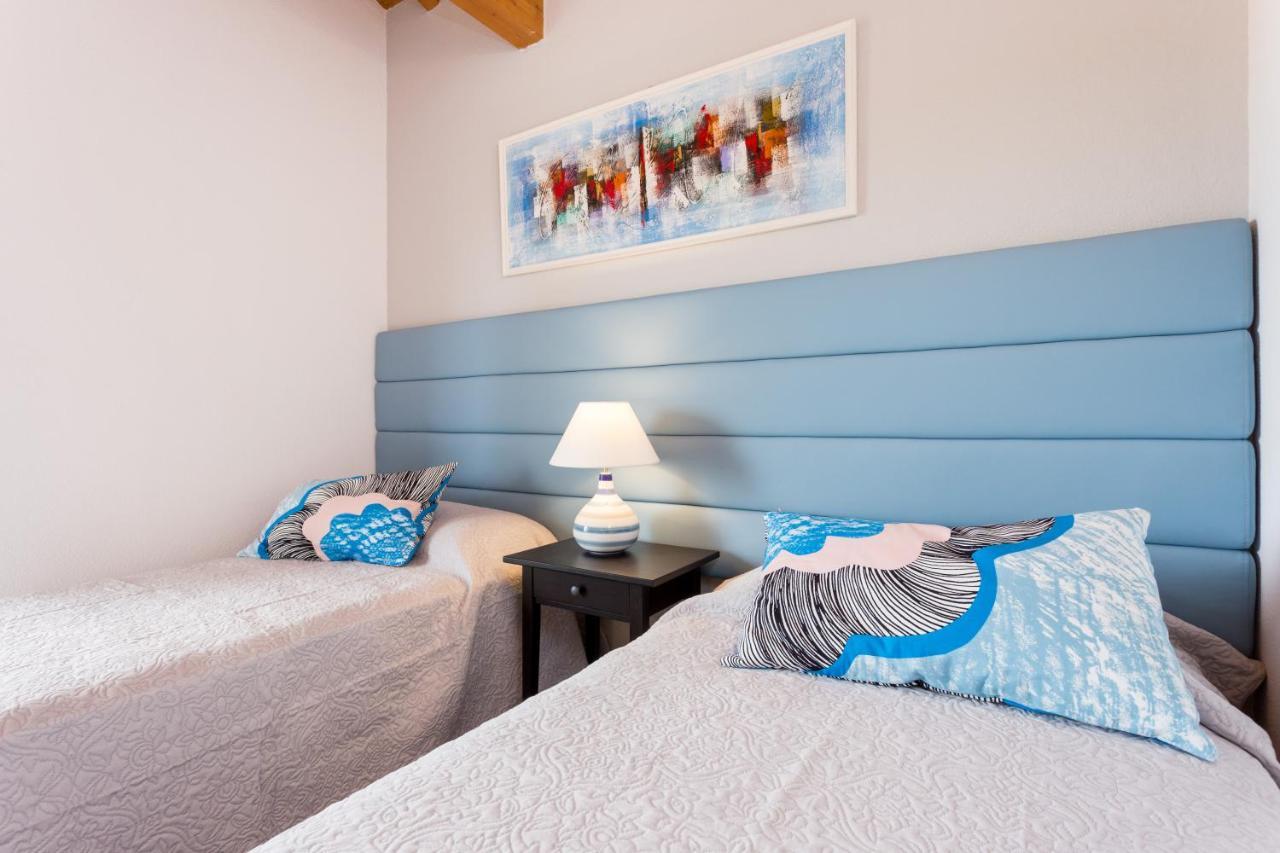 The Sun Hill Bed & Breakfast Лагос Стая снимка